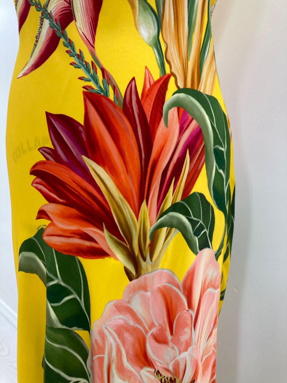 NWT Farm Rio Yellow Tropical Print Bias Dress Size M - Picture 7 of 13